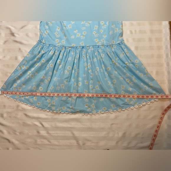 Simply Southern Dress Size S Powder Blue with Daisy Print V-neck Ruffled Skirt - Picture 7 of 14